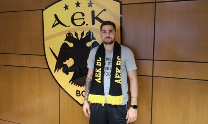 Τολιόπουλος: «Θα δώσω παραπάνω από το 100% για την ΑΕΚ»