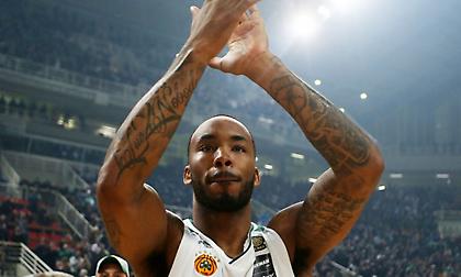 Ραζνάτοβιτς: «Ο Ντένμον ανανέωσε για έναν ακόμα χρόνο το συμβόλαιό του στην Κίνα»