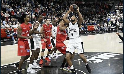 Ανανέωσε με Βιλερμπάν ο Πέιν!