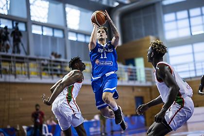 Νίκη χαρακτήρα με σούπερ Αρσενόπουλο για την Εθνική U19