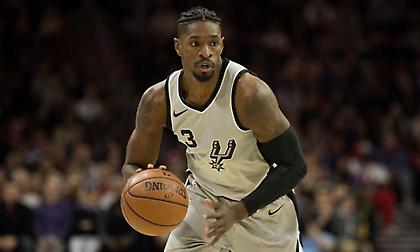 Αν και οι άλλοι τρεις, είναι σαν τον… Πολ