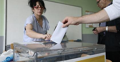 Εκλογές 2019: Άνοιξαν οι κάλπες - Όλα όσα πρέπει να γνωρίζετε