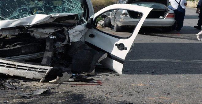 Λάρισα: Τροχαίο με δύο νεκρούς τα ξημερώματα της Κυριακής