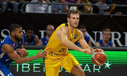 Διπλό… χτύπημα από την Τενερίφη για τη Ζενίτ