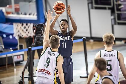 Ο σούπερ Αγιαγί οδήγησε τη Γαλλία στο χάλκινο