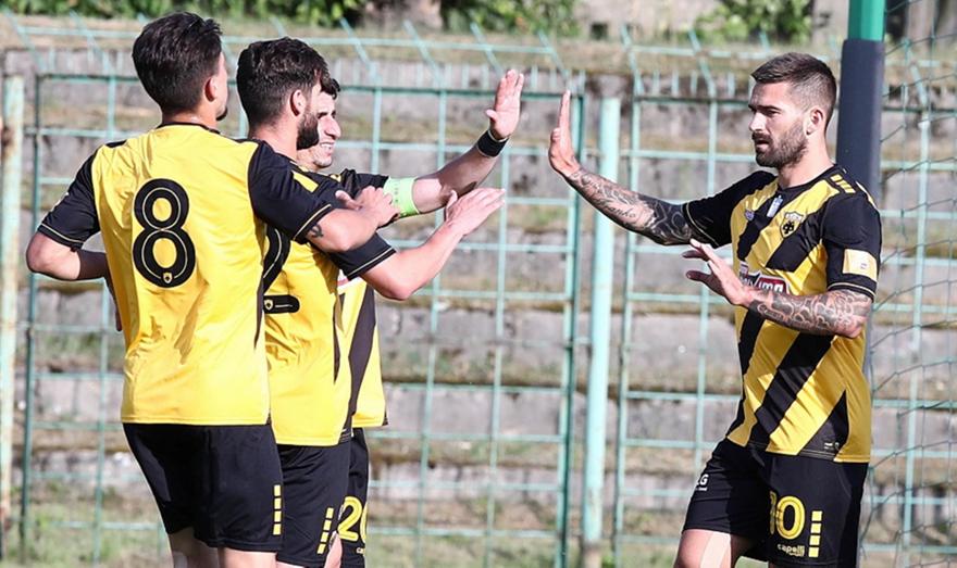 Οι μεταγραφές της ΑΕΚ ήταν οι... Λιβάγια, Βράνιες!