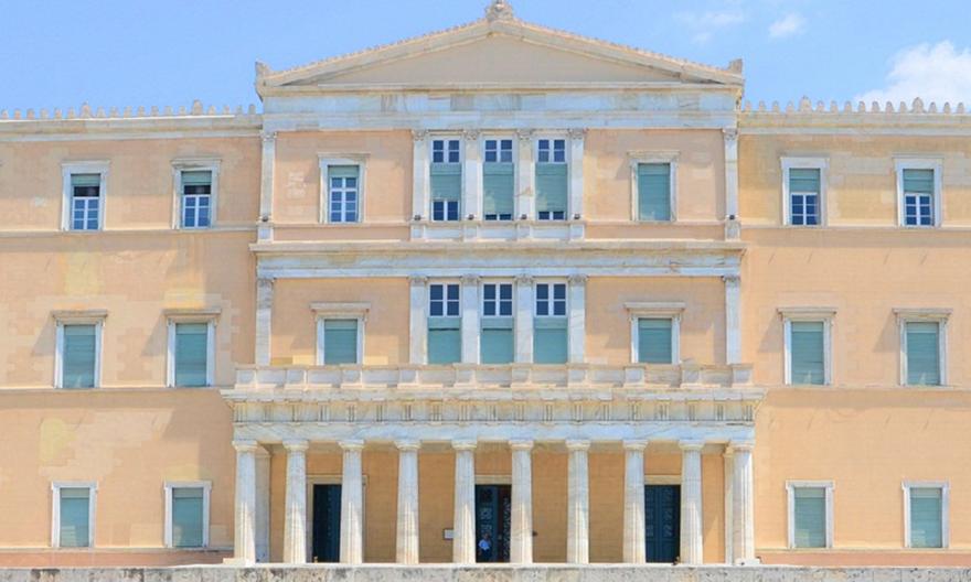 Άνετη πρωτιά με αυτοδυναμία για τη ΝΔ