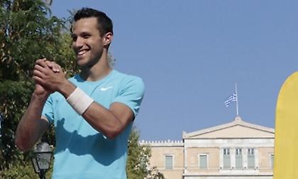 «Ιπτάμενος» Φιλιππίδης, πάει Ντόχα