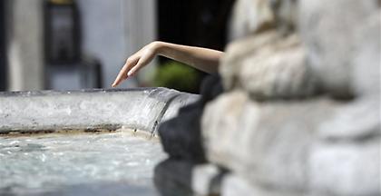 Καύσωνας: Oκτώ κλιματιζόμενες αίθουσες διαθέτει στο κοινό ο δήμος Αθηναίων