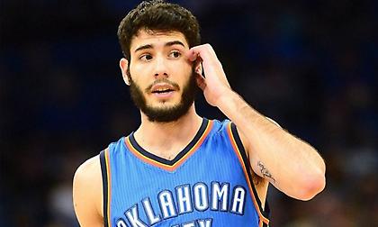 GM Μπαρτσελόνα: «Περιμένουμε να κλείσει του Αμπρίνες μέσα στην εβδομάδα»