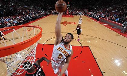 Στους Γουόριορς ο Σπέλμαν και στους Χοκς ο Τζόουνς