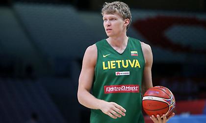 Στη λίστα του Ολυμπιακού ο Κουζμίνσκας