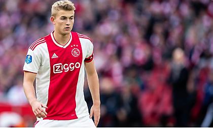 Κάνει πρόταση για Ντε Λιχτ η Γιουβέντους