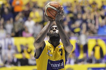 Πήρε Γουάιτ η Τόφας