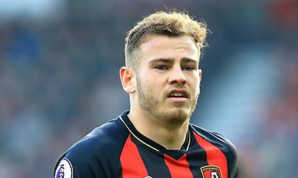 Κρατά τον Φρέιζερ και αρνείται τα χρήματα της Άρσεναλ η Μπόρνμουθ