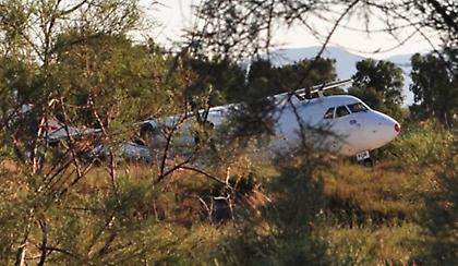 Νάξος: Έκλεισε το αεροδρόμιο - Εκτός διαδρόμου αεροπλάνο (pics)