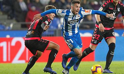 Ενίσχυση στα χαφ για την Έιμπαρ