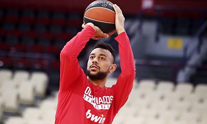 Ζέρβας: «Ο Ολυμπιακός πλέον περιμένει το buy-out των Τζαζ για τον Γκος»