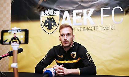 Μπακάκης: «Έχουμε νέο στυλ και χρειάζεται υπομονή»