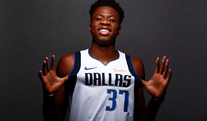 Ήττα και αποκλεισμός για Μάβερικς και Κ. Αντετοκούνμπο (video)