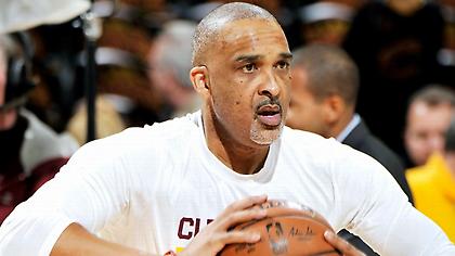 Πήραν βοηθό από τους Ράπτορς οι Λέικερς