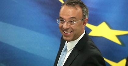 Συνάντηση Σταϊκούρα-Ρέγκλινγκ – Στο τραπέζι τα πρωτογενή πλεονάσματα