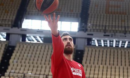 Ζέρβας: «Θα επανέλθει η ΤΣΣΚΑ για Μιλουτίνοφ»