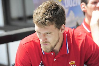 Ενθαρρυντικά σημάδια αλλά σταθερά σοβαρή η κατάσταση του Κούζμιτς