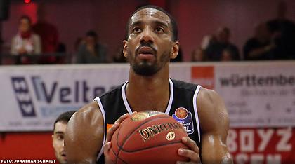 Ανακοίνωσε Χόλινς η Ζενίτ