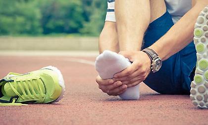 Αυτή είναι η λύση για τις φουσκάλες στα πόδια