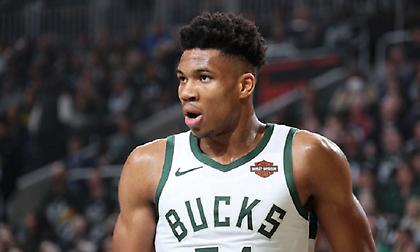 Γιάννης Αντετοκούνμπο: Είτε προσαρμόζεται, είτε... εξαφανίζεται