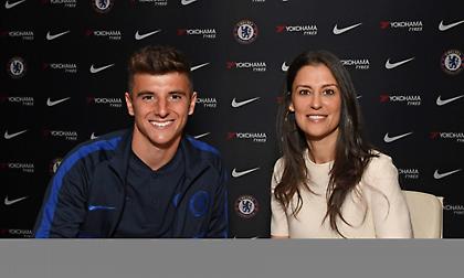 Συνεχίζει τη στήριξη στους νέους η Τσέλσι, ανανέωσε και με Μάουντ