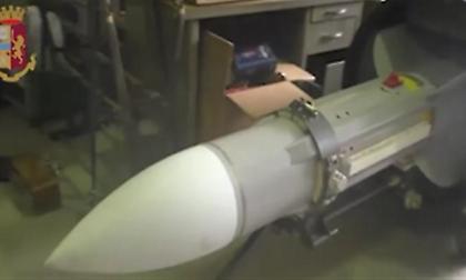 Πύραυλο (!) βρήκε η ιταλική Αστυνομία σε εφόδους κατά ακροδεξιών