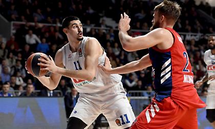 Υπέγραψε στους Πέισερς ο Μπιτάτζε