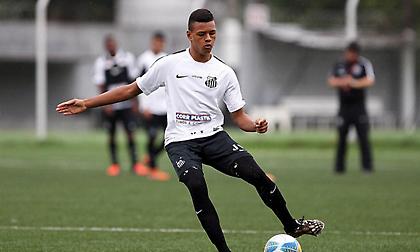 Πλησιάζει στην Μπαρτσελόνα ο Ταΐλσον