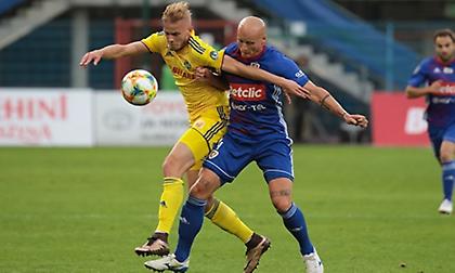 Πέρασαν τα περισσότερα φαβορί, επική ανατροπή από την ΜΠΑΤΕ και… σοκ για τον ΠΑΟΚ