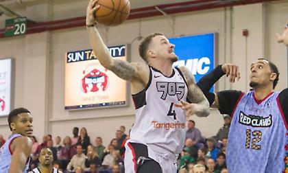 Παίρνει Τζος Άνταμς η Μάλαγα