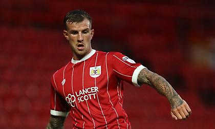 Υπέγραψε με Κάρντιφ Σίτι ο Φλιντ