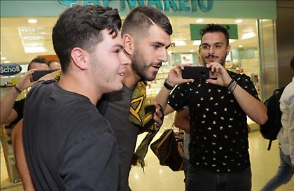 Η άφιξη του Ολιβέιρα (pics)