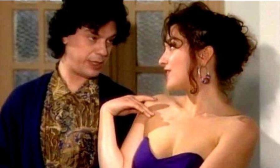 8/10 ρεκόρ: Θυμάσαι τα παρατσούκλια 10 πασίγνωστων χαρακτήρων από ελληνικές σειρές;