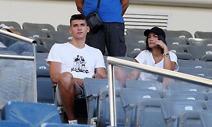 Πήγε να δει τον αδερφό του στο ΑΕΚ-Βόλος ο Μήτογλου (pic)