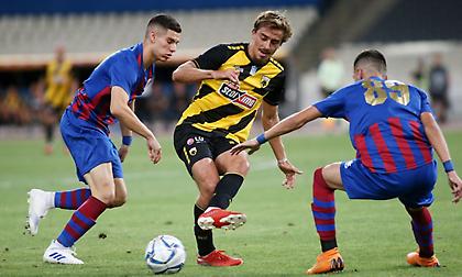 Αν σκεφτείς ποιοι έλειπαν χθες, βλέπεις πόσο κοντά στην πληρότητα είναι η ΑΕΚ