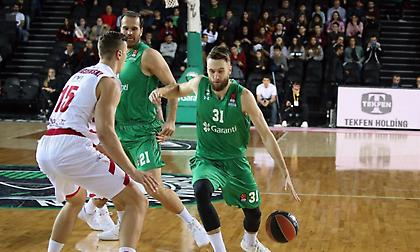 Φοράει ξανά τα… ασπρόμαυρα ο Πέινερς!