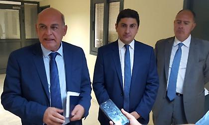 Βία και στημένα στην κορυφή της ατζέντας στην συνάντηση Αυγενάκη-Γραμμένου