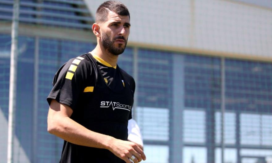 Με το «5» στον πάγκο της ΑΕΚ ο Ολιβέιρα