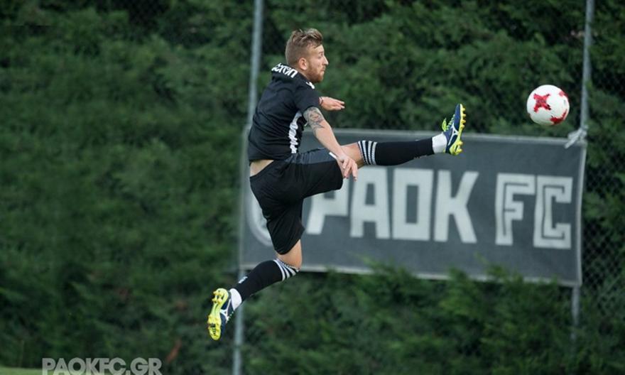 Εγκατέλειψε την προπόνηση λόγω ενοχλήσεων ο Ενρίκε