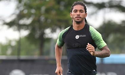 Και Ντάγκλας Λουίζ η Άστον Βίλα