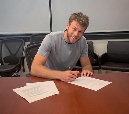 Υπέγραψε στους Πέλικανς ο Μέλι