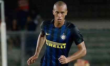 Τέλος από Ίντερ ο Μιράντα, που πάει στην Τσιανγκσού