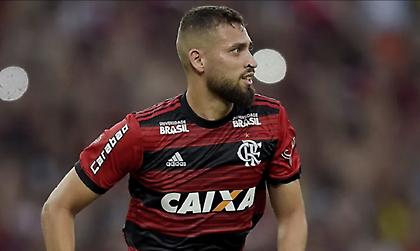 Παίρνει Βραζιλιάνο στόπερ η Μίλαν